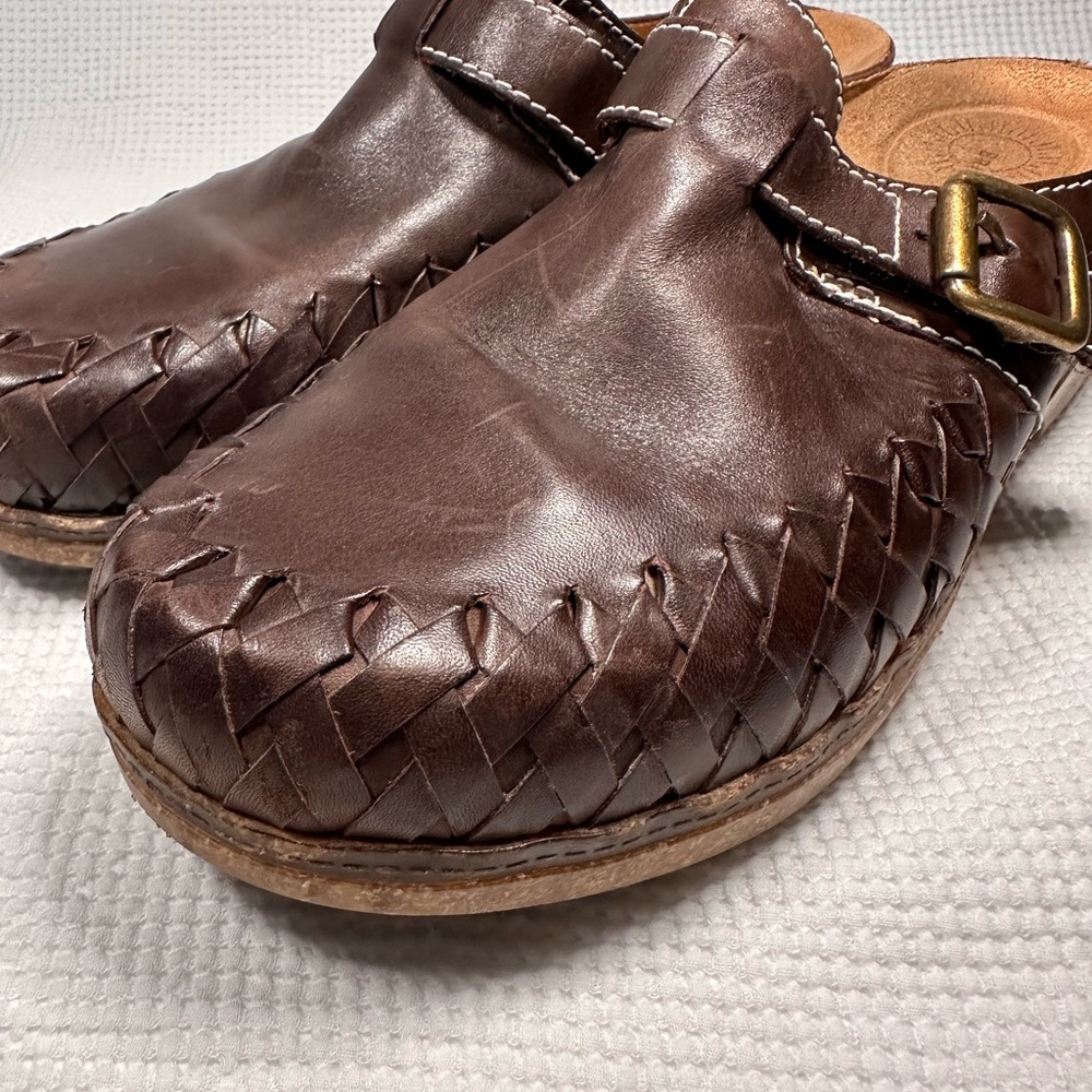 Brown Leather Mules with Buckle